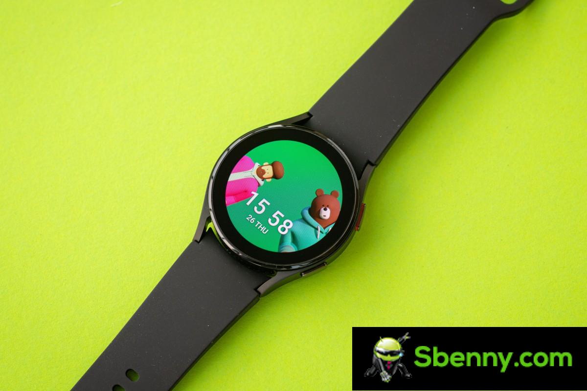 Samsung Galaxy Watch4 and Galaxy Watch4 Classic receive Wear OS 4 update