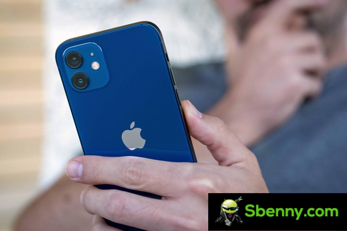 Software update for iPhone 12 SAR reduction approved by French authorities 