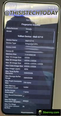Pixel 8 Pro with AIDA64