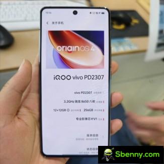 Alleged vivo iQOO 12 smartphone |  Image source: Weibo