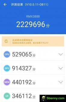 Realme GT5 Pro running AnTuTu 10
