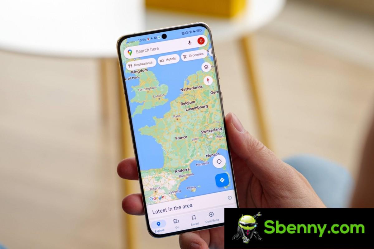 Google Maps on a Huawei P60 Pro with limited functionality, downloaded from a third-party app store