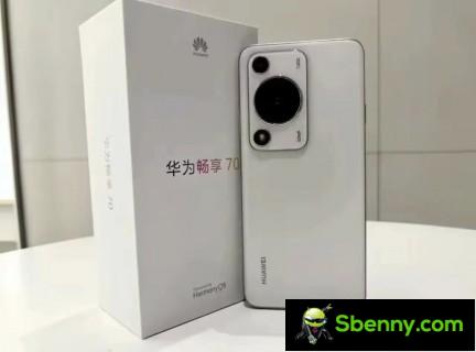 Huawei Enjoy 70 practical photos