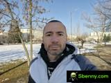 S23 FE Exynos: Selfie - f/2.4, ISO 50, 1/788s - Galaxy S23 FE Snapdragon vs. Review  Exynos