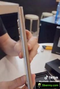 Galaxy S24 Ultra in titanium yellow