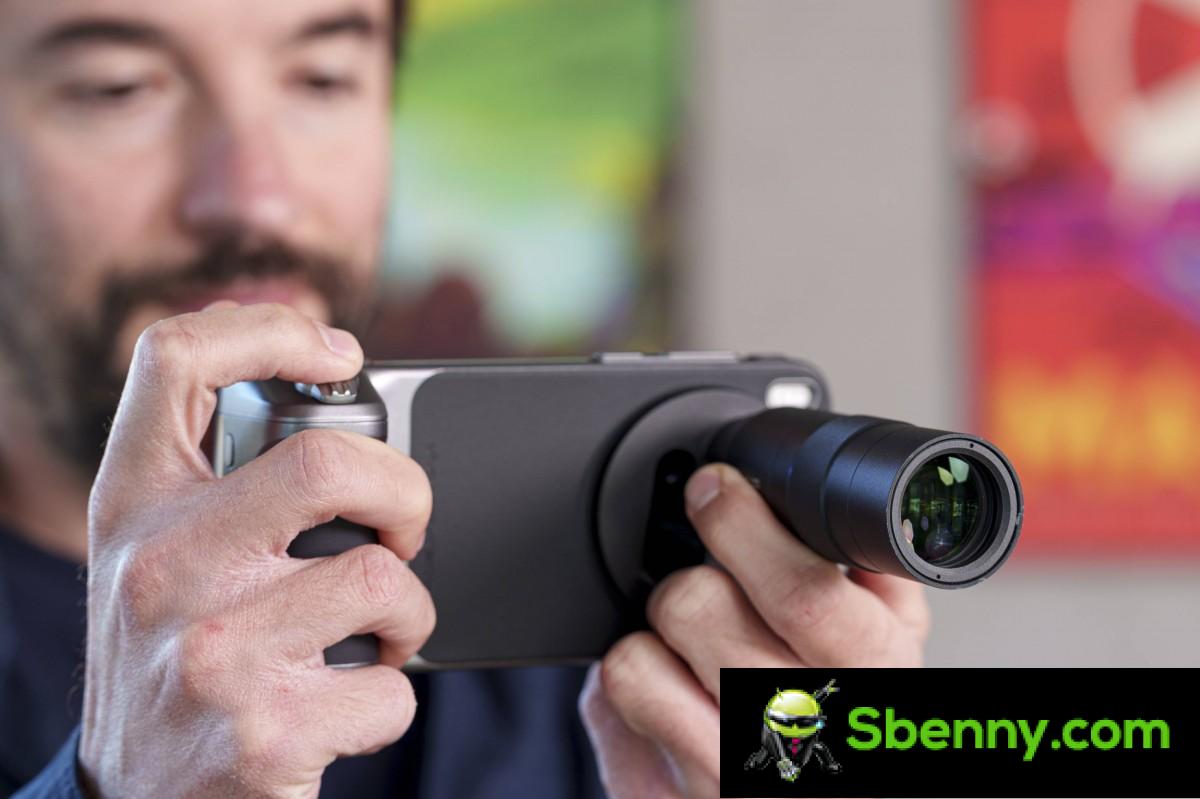 vivo X300 Pro with the optional telephoto extension installed