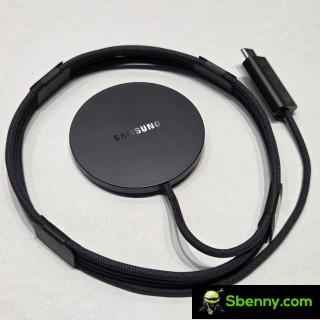 Samsung magnetic wireless charger