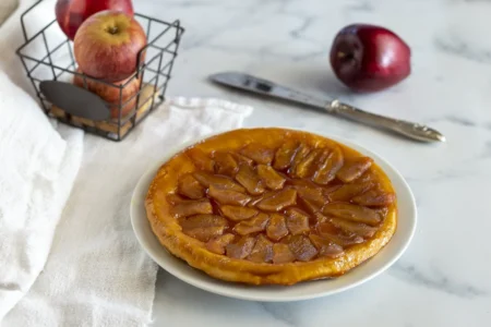 Tarte Tatin: the original recipe with perfect caramelized apples