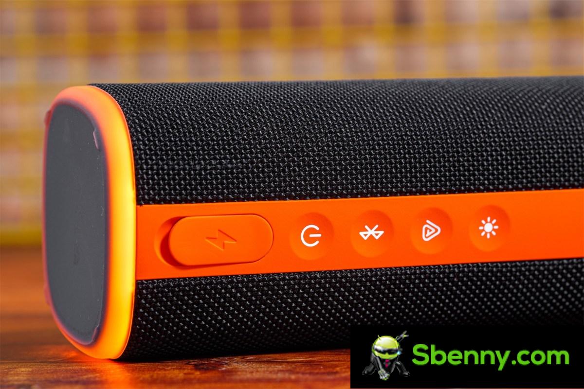 Xiaomi Sound Play in first person