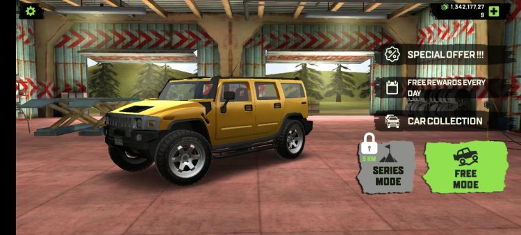 Screenshot_20220710-193935_Extreme SUV Driving Simulator.jpg
